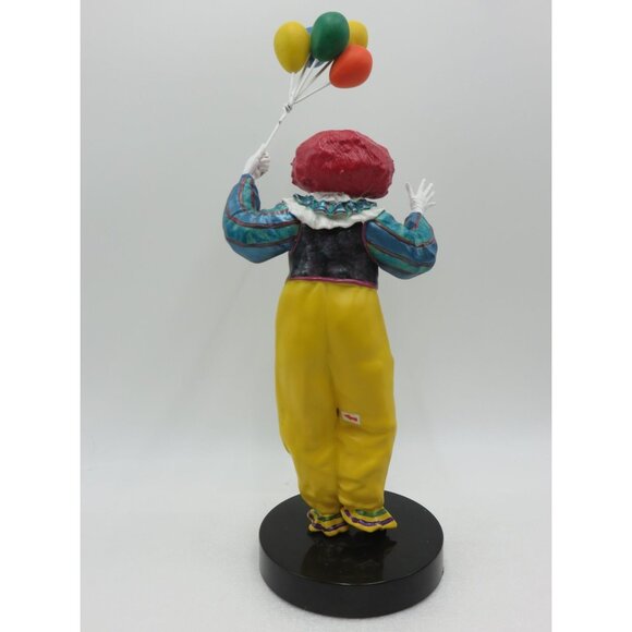 IT Pennywise Talking CLOWN 2018 Figurine With Multicoloured Balloons 14" Tall - Picture 10 of 14